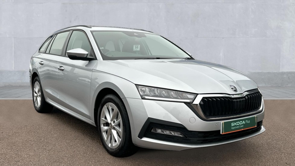 Main listing image - Skoda Octavia Estate