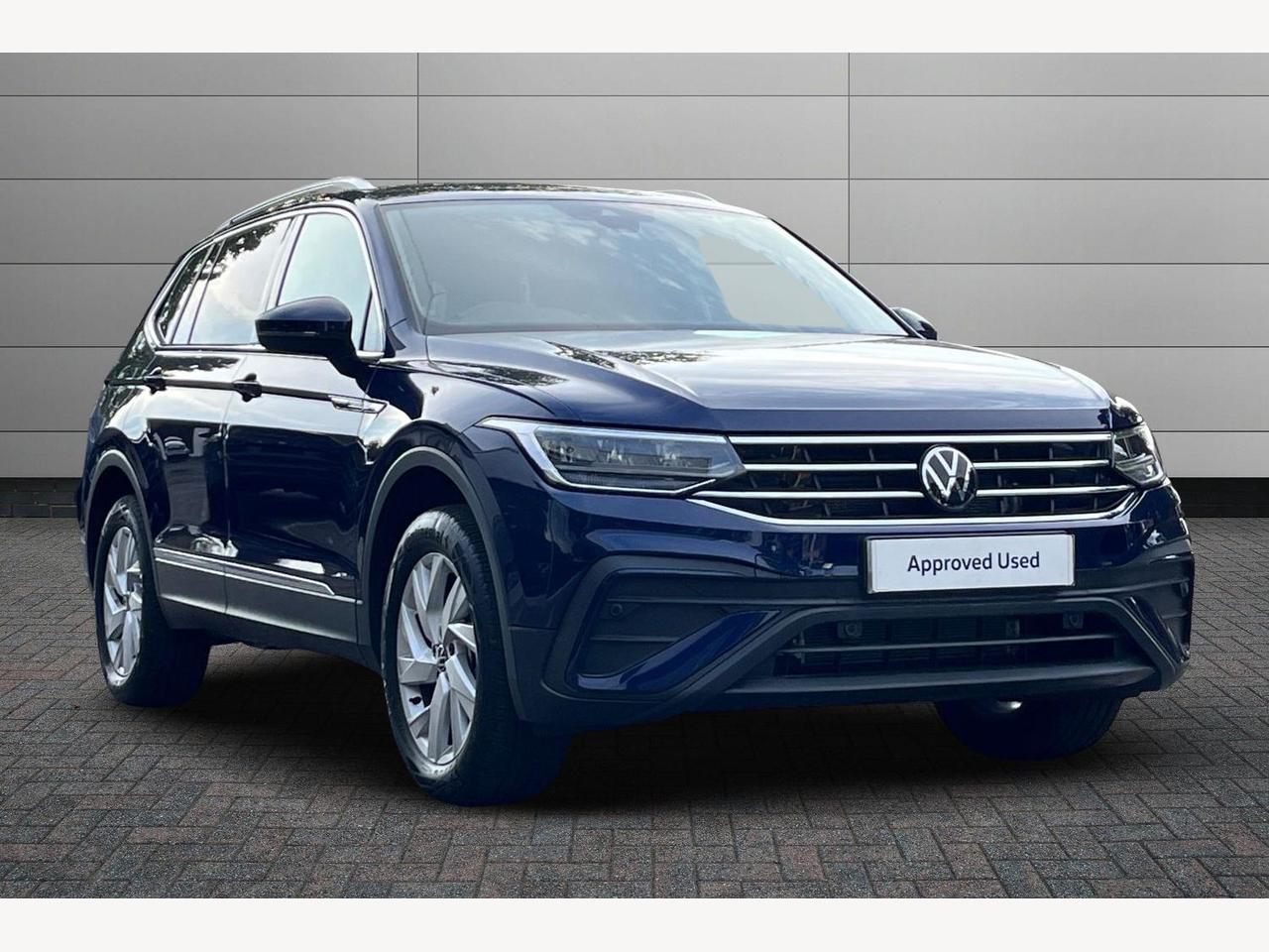 Main listing image - Volkswagen Tiguan Allspace