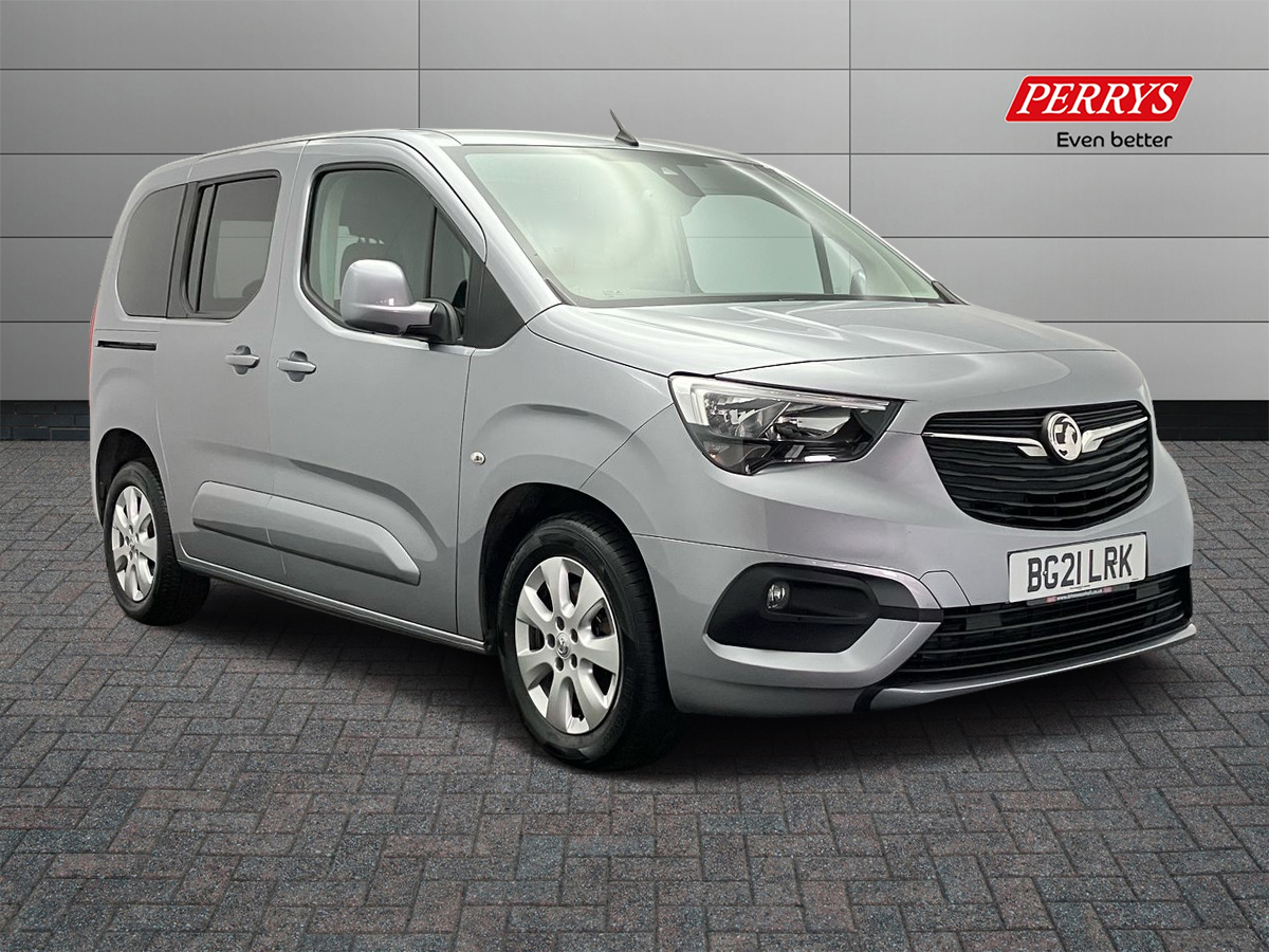 Main listing image - Vauxhall Combo Life