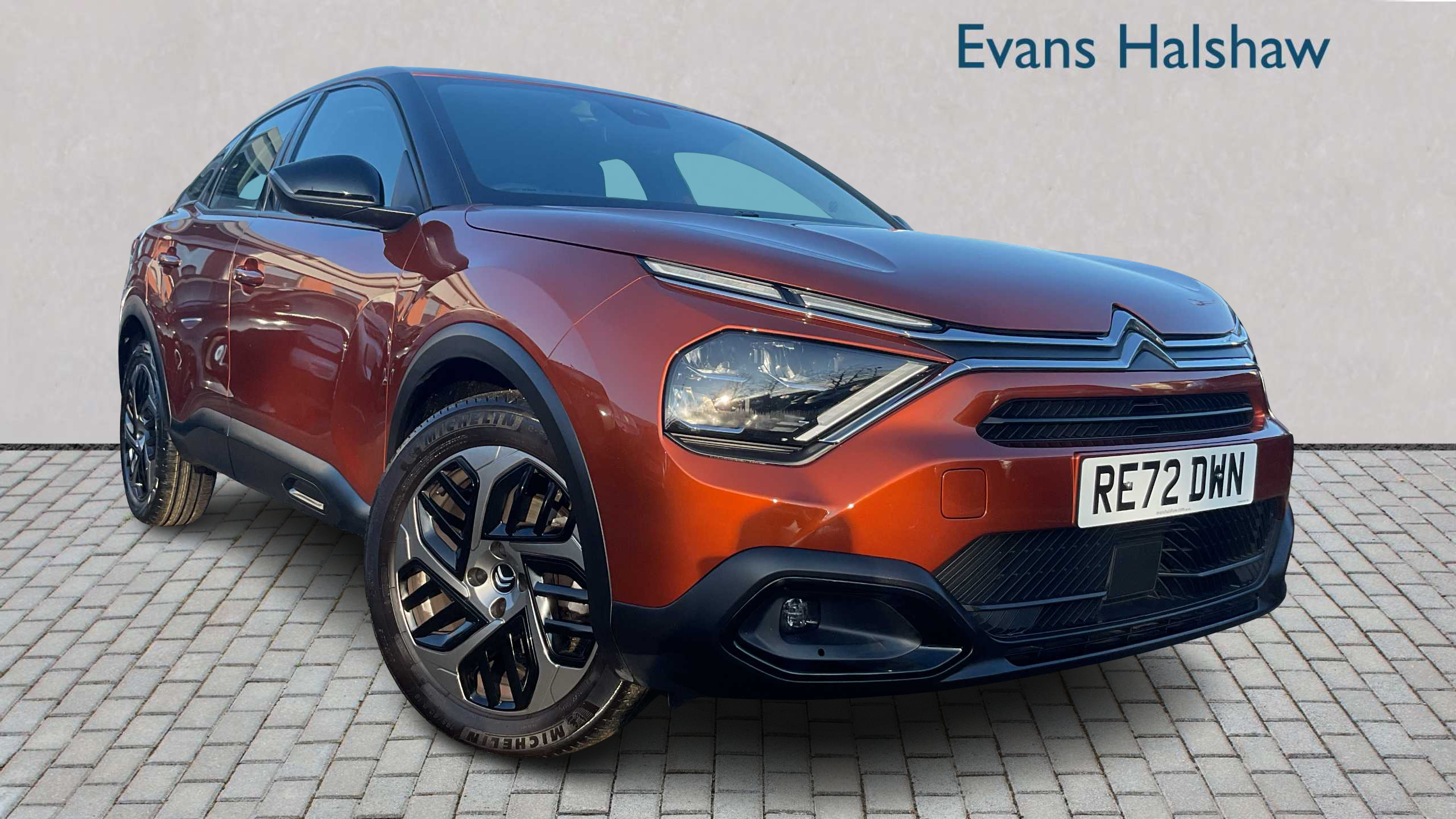 Main listing image - Citroen C4