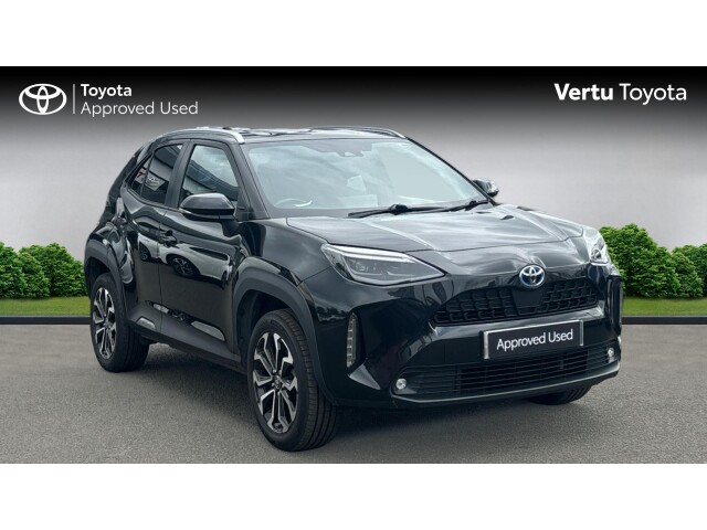 Main listing image - Toyota Yaris Cross