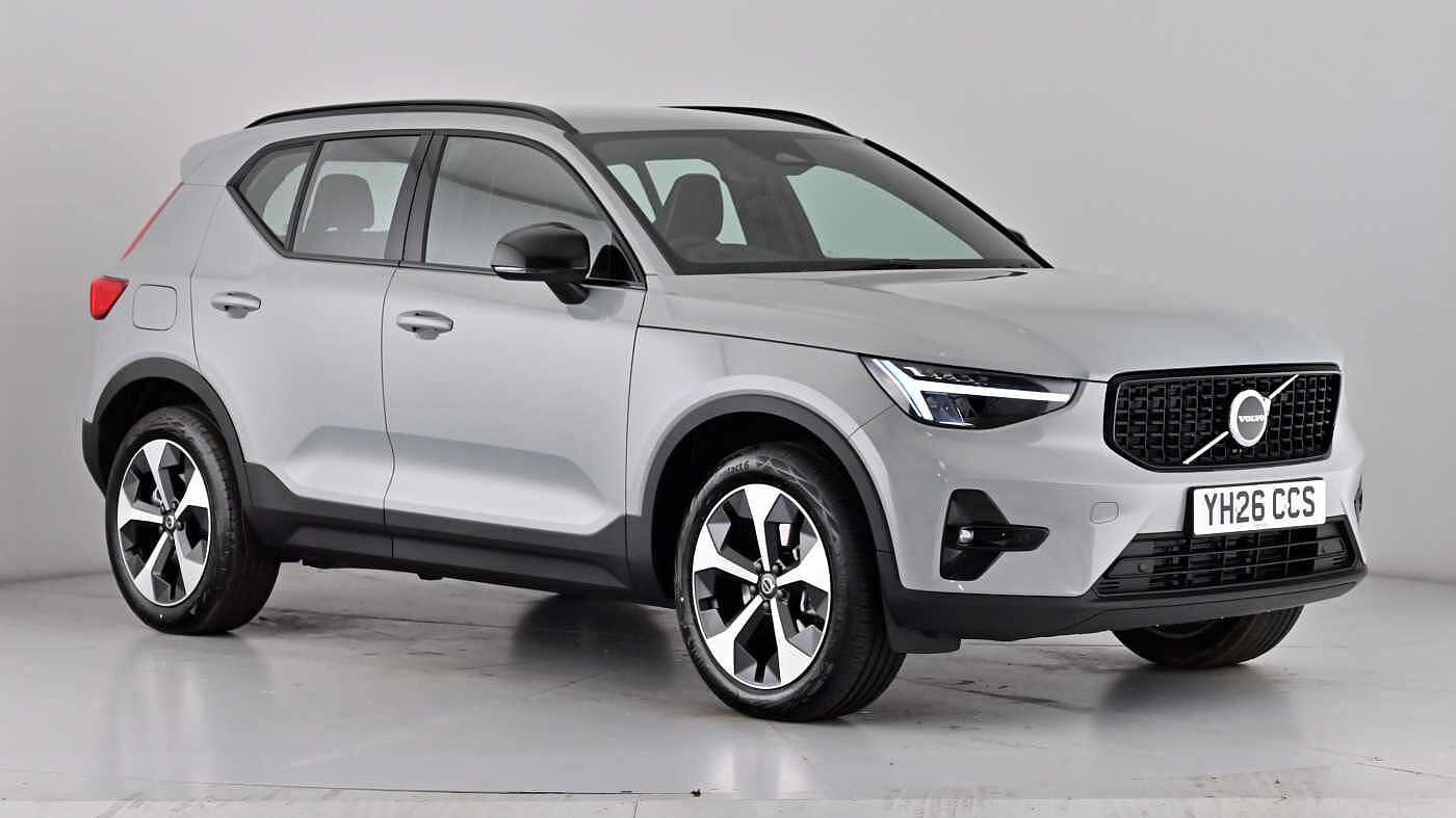 Main listing image - Volvo XC40