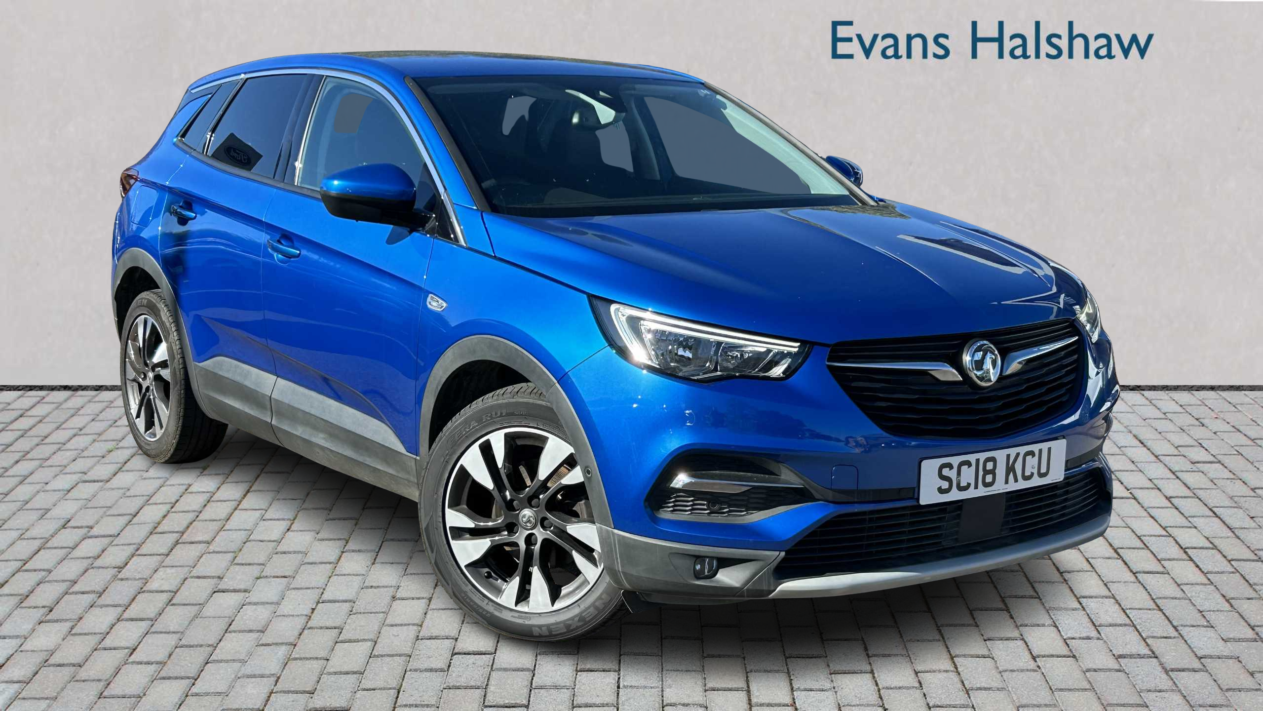 Main listing image - Vauxhall Grandland X