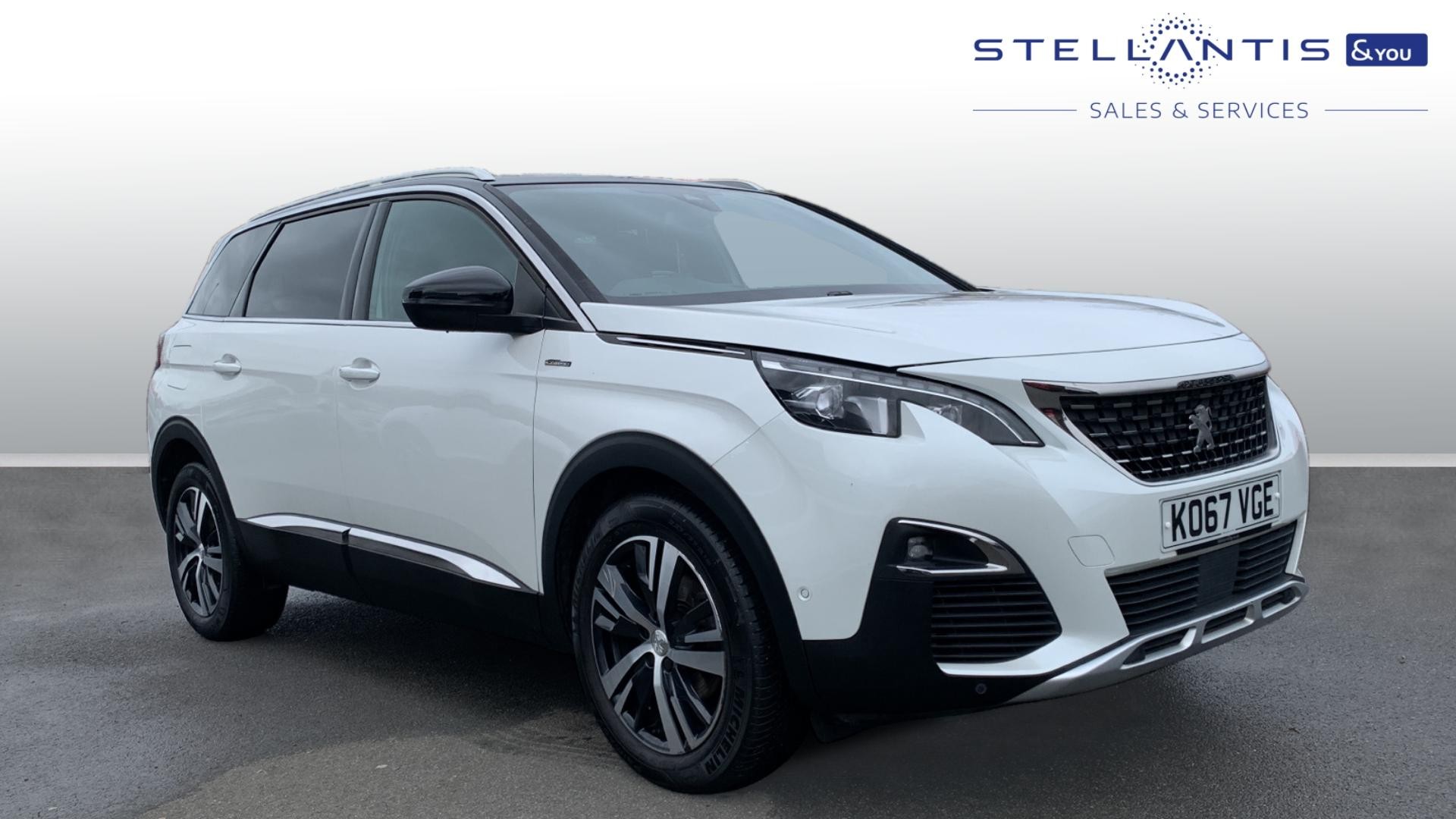 Main listing image - Peugeot 5008