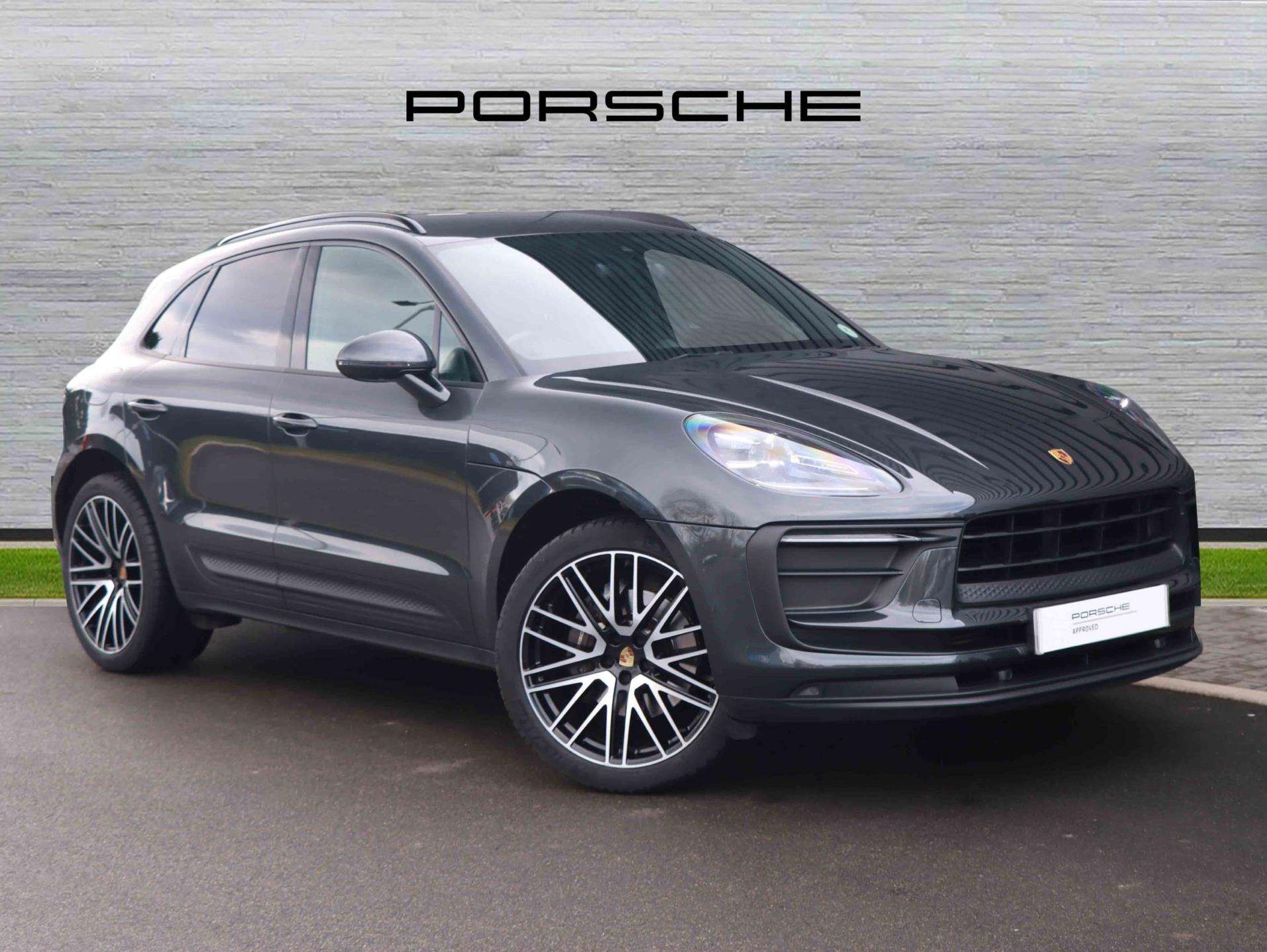 Main listing image - Porsche Macan