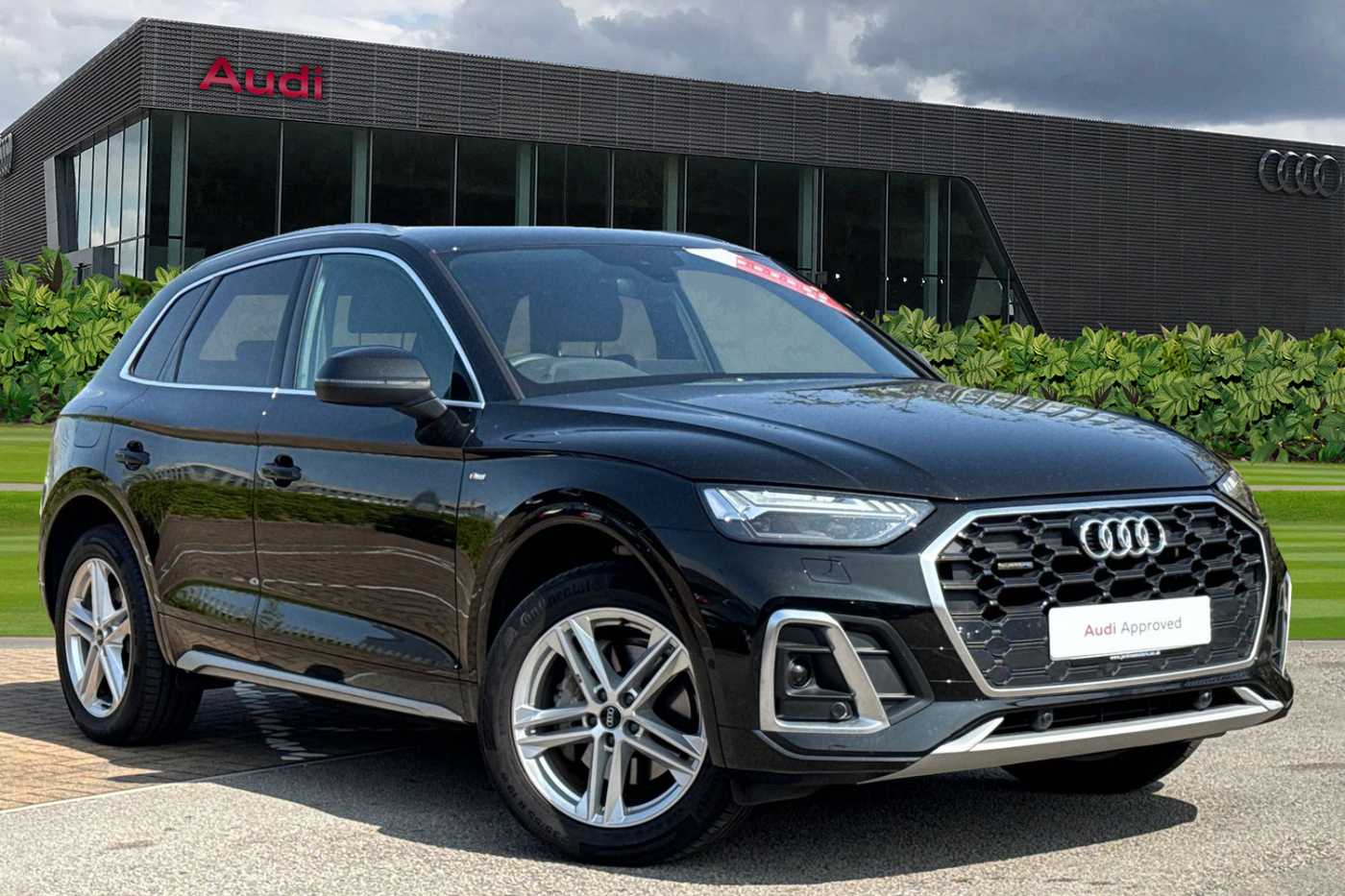 Main listing image - Audi Q5