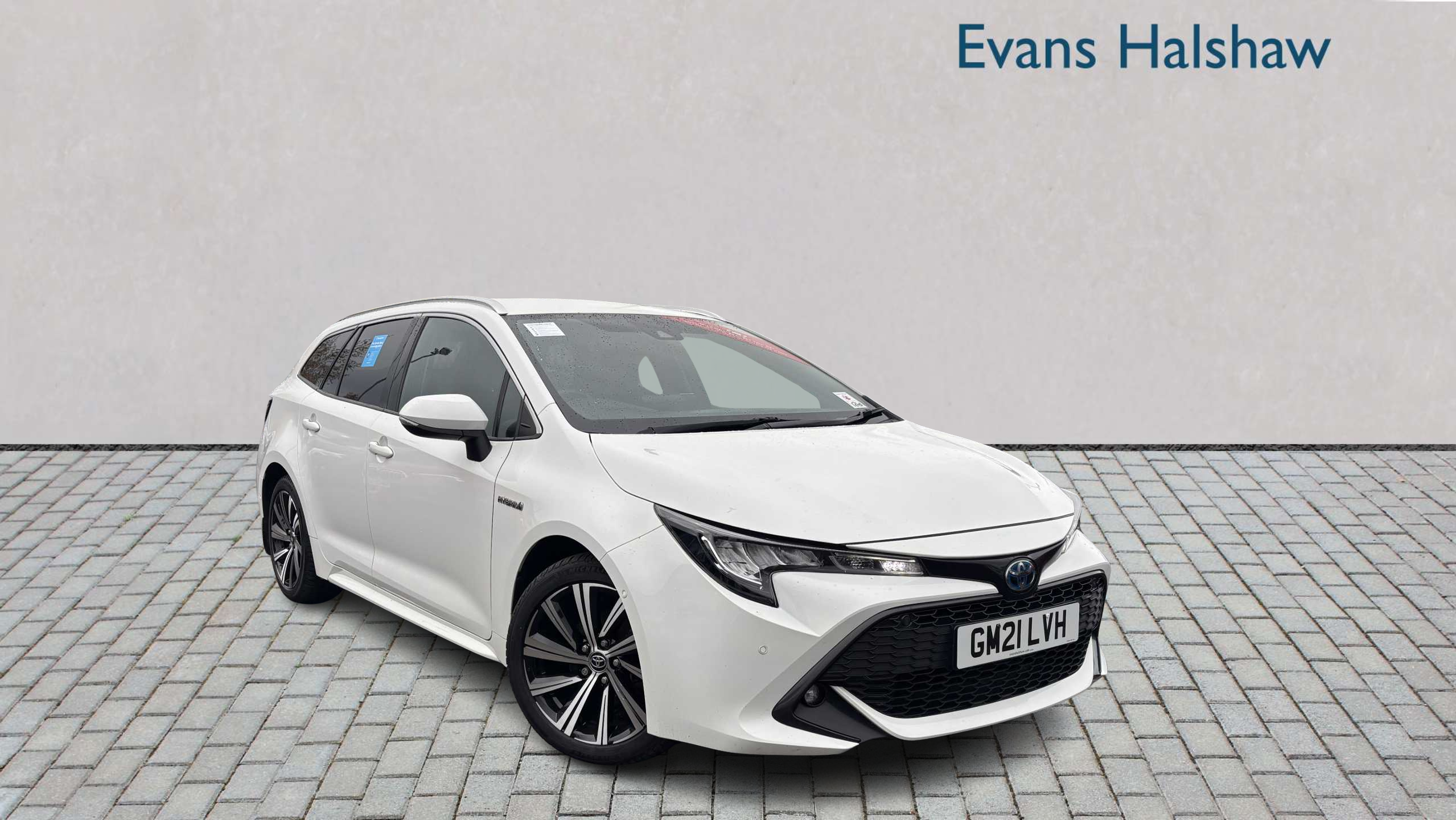 Main listing image - Toyota Corolla Touring Sport