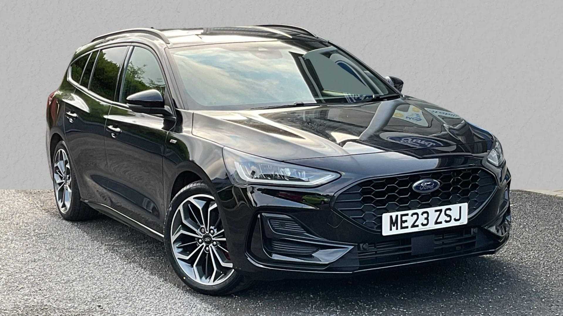 Main listing image - Ford Focus Estate
