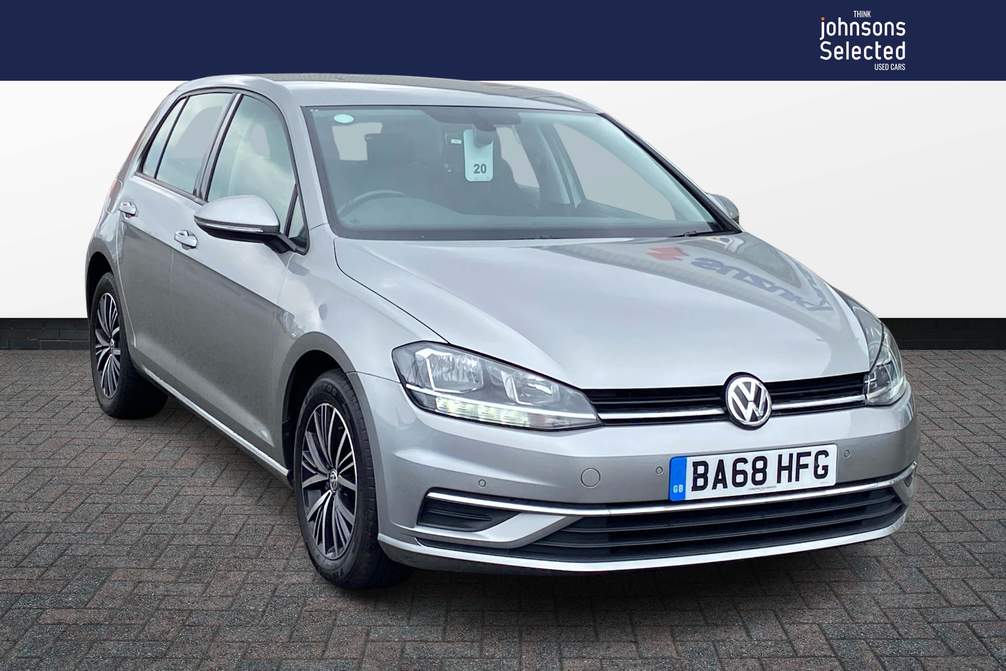 Main listing image - Volkswagen Golf