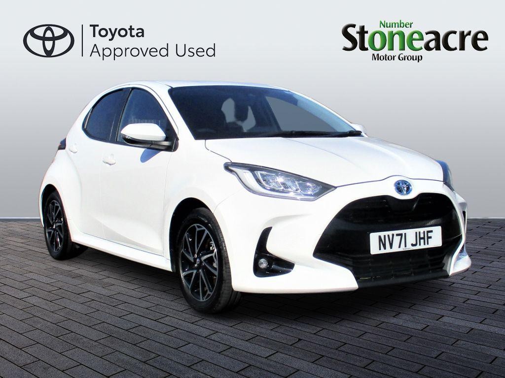 Main listing image - Toyota Yaris
