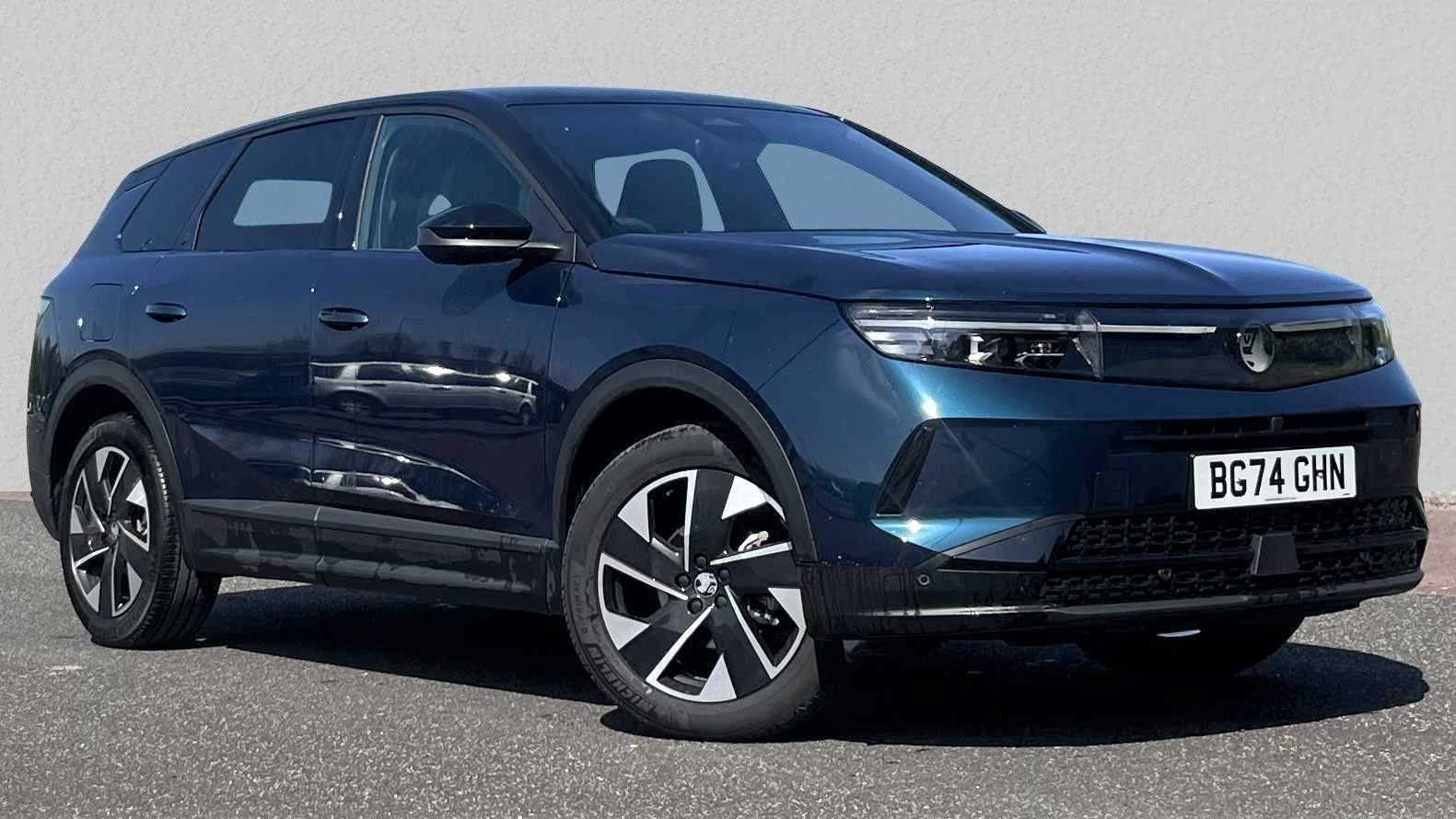 Main listing image - Vauxhall Grandland