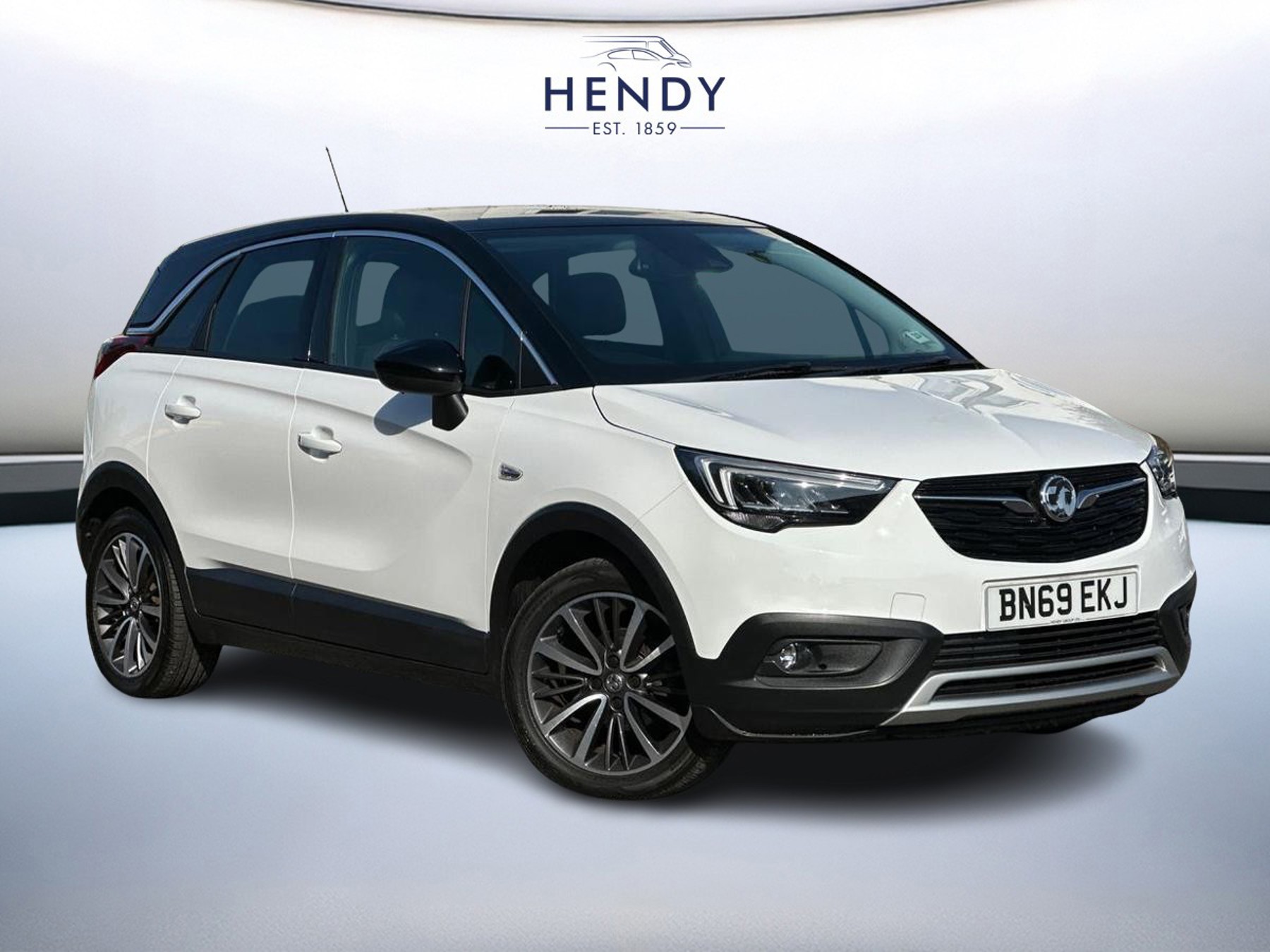 Main listing image - Vauxhall Crossland X