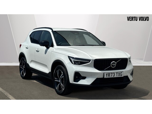Main listing image - Volvo XC40