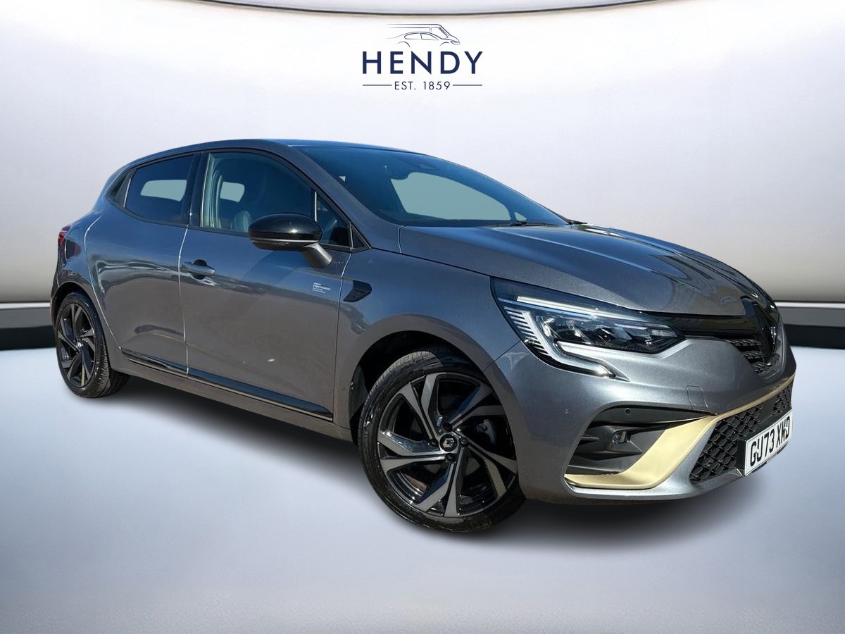 Main listing image - Renault Clio