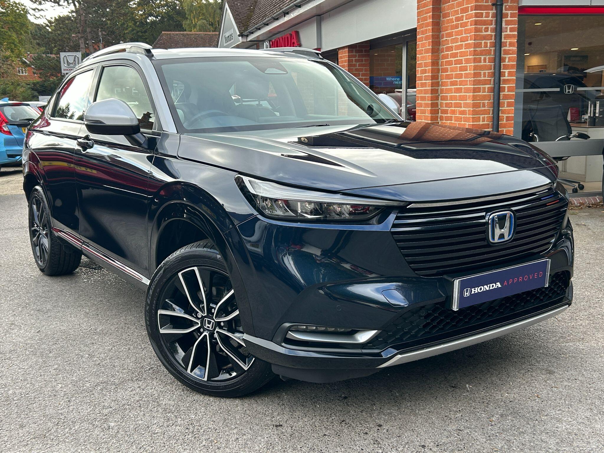 Main listing image - Honda HR-V