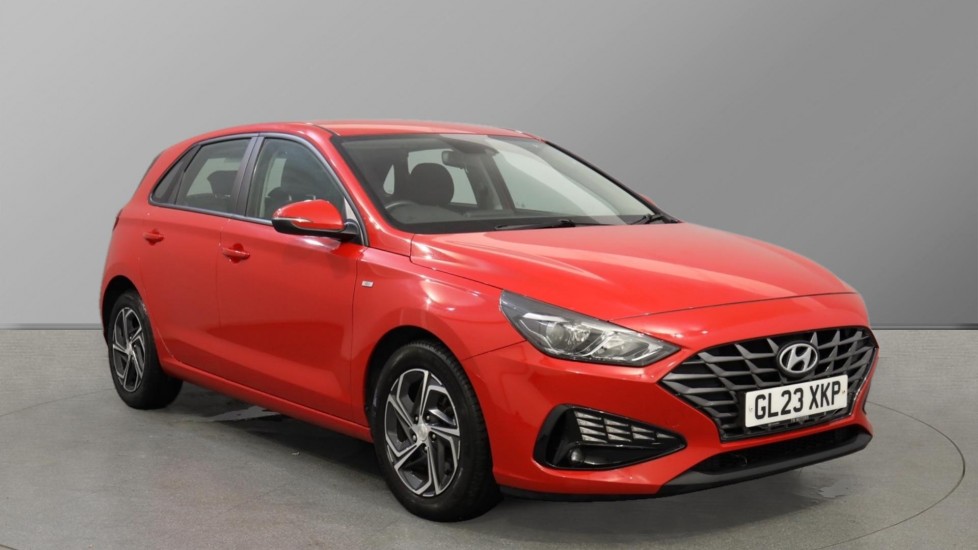 Main listing image - Hyundai i30