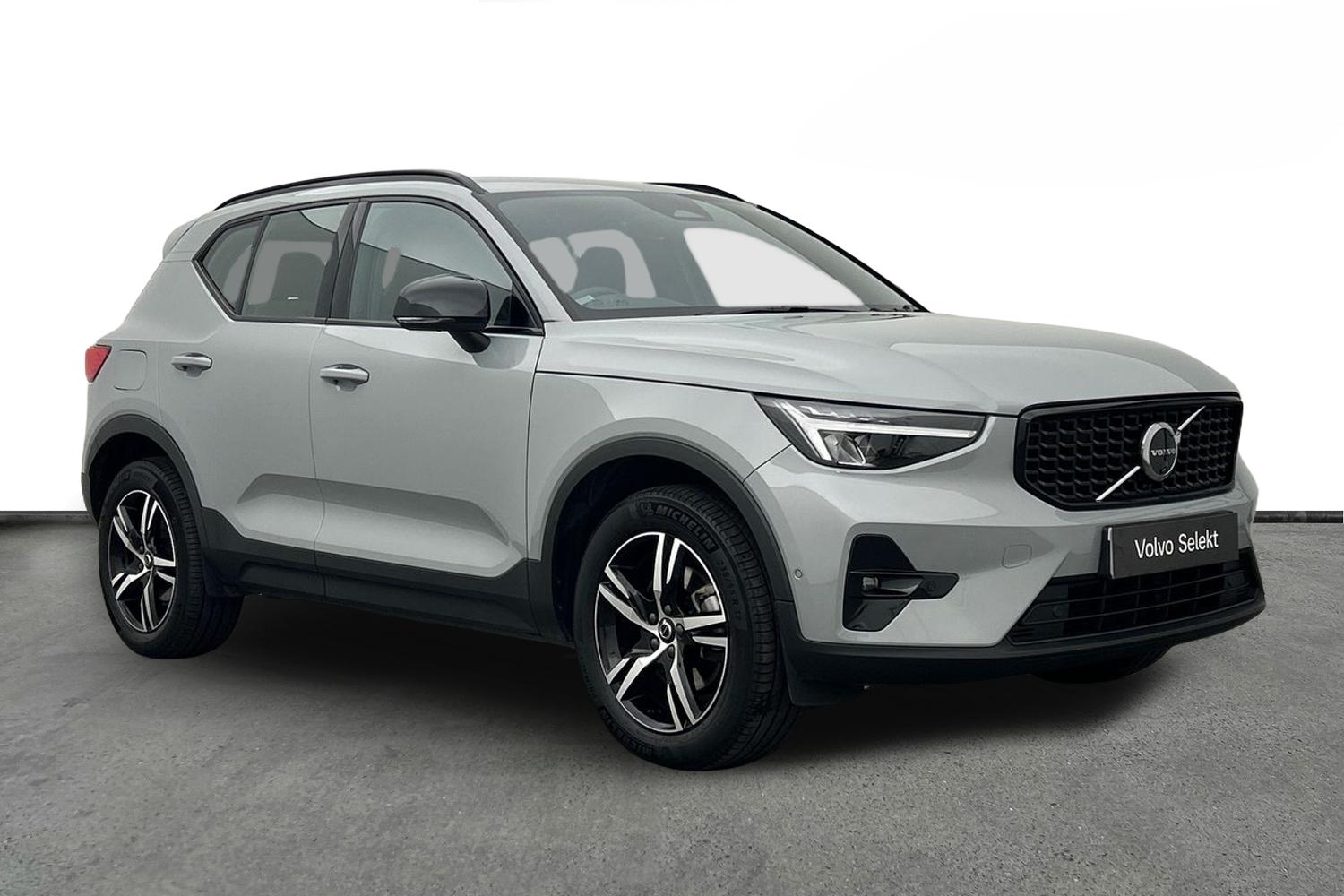 Main listing image - Volvo XC40