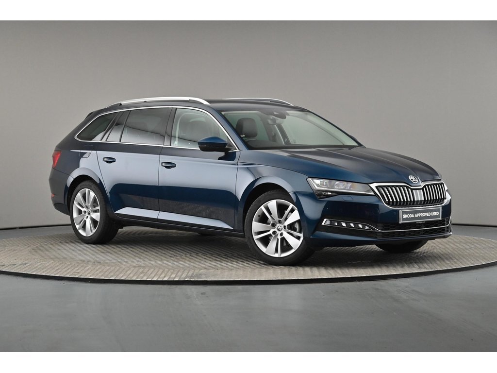Main listing image - Skoda Superb