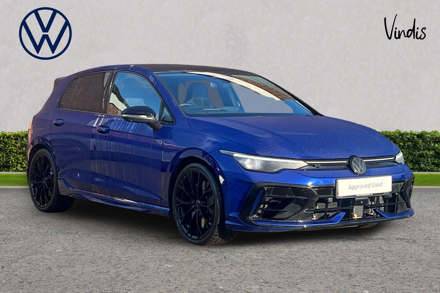 Main listing image - Volkswagen Golf R