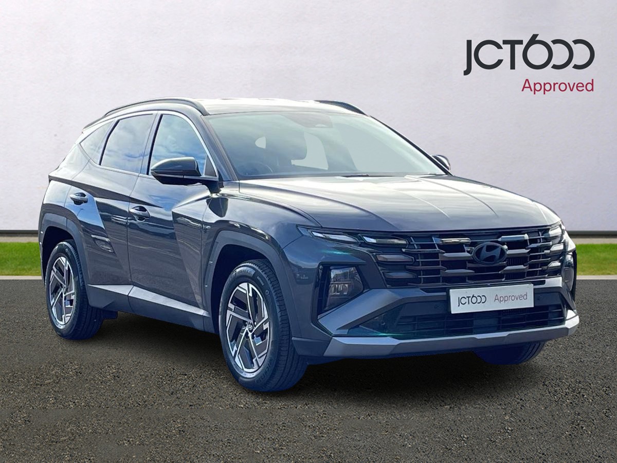 Main listing image - Hyundai Tucson