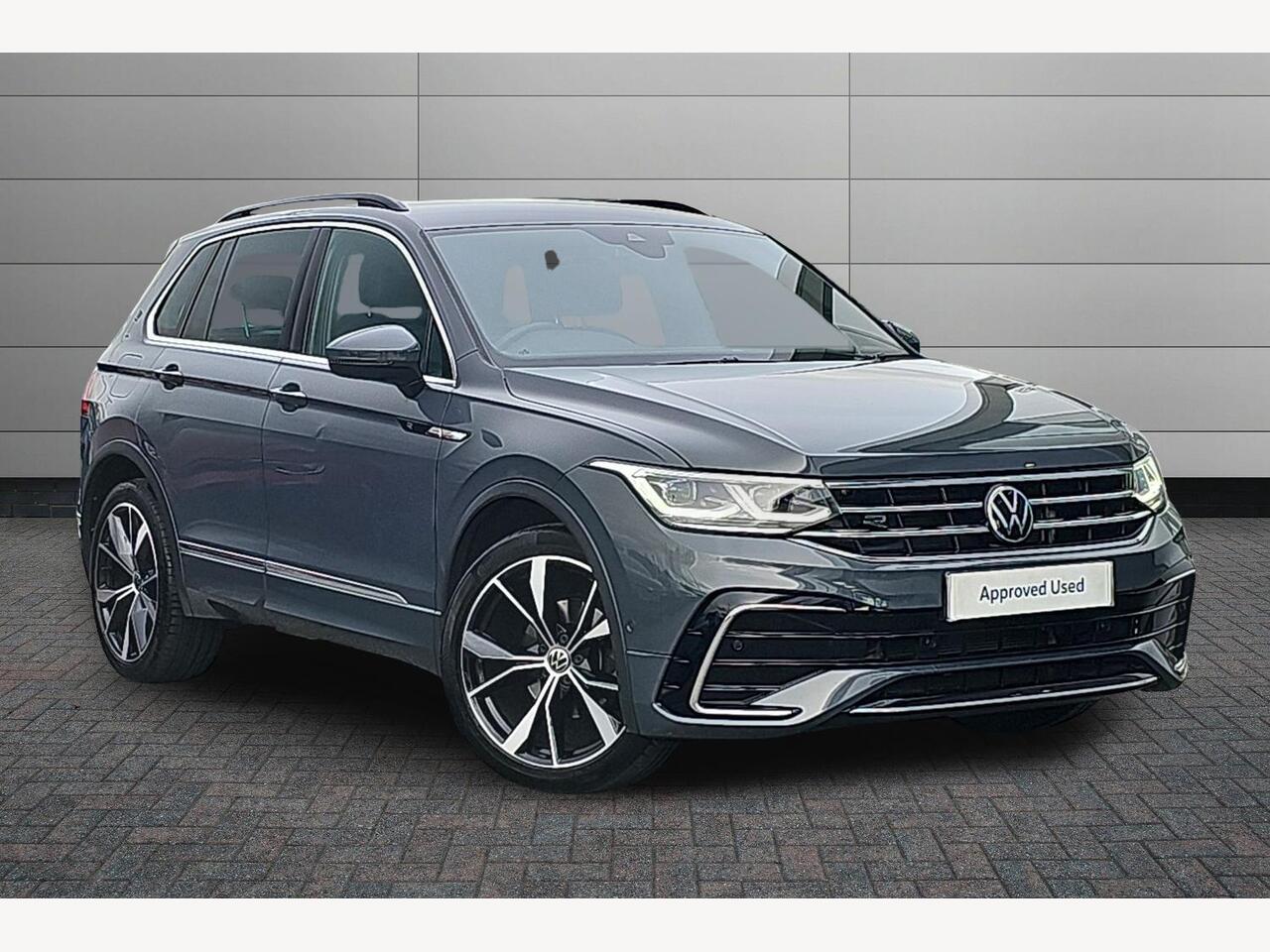 Main listing image - Volkswagen Tiguan