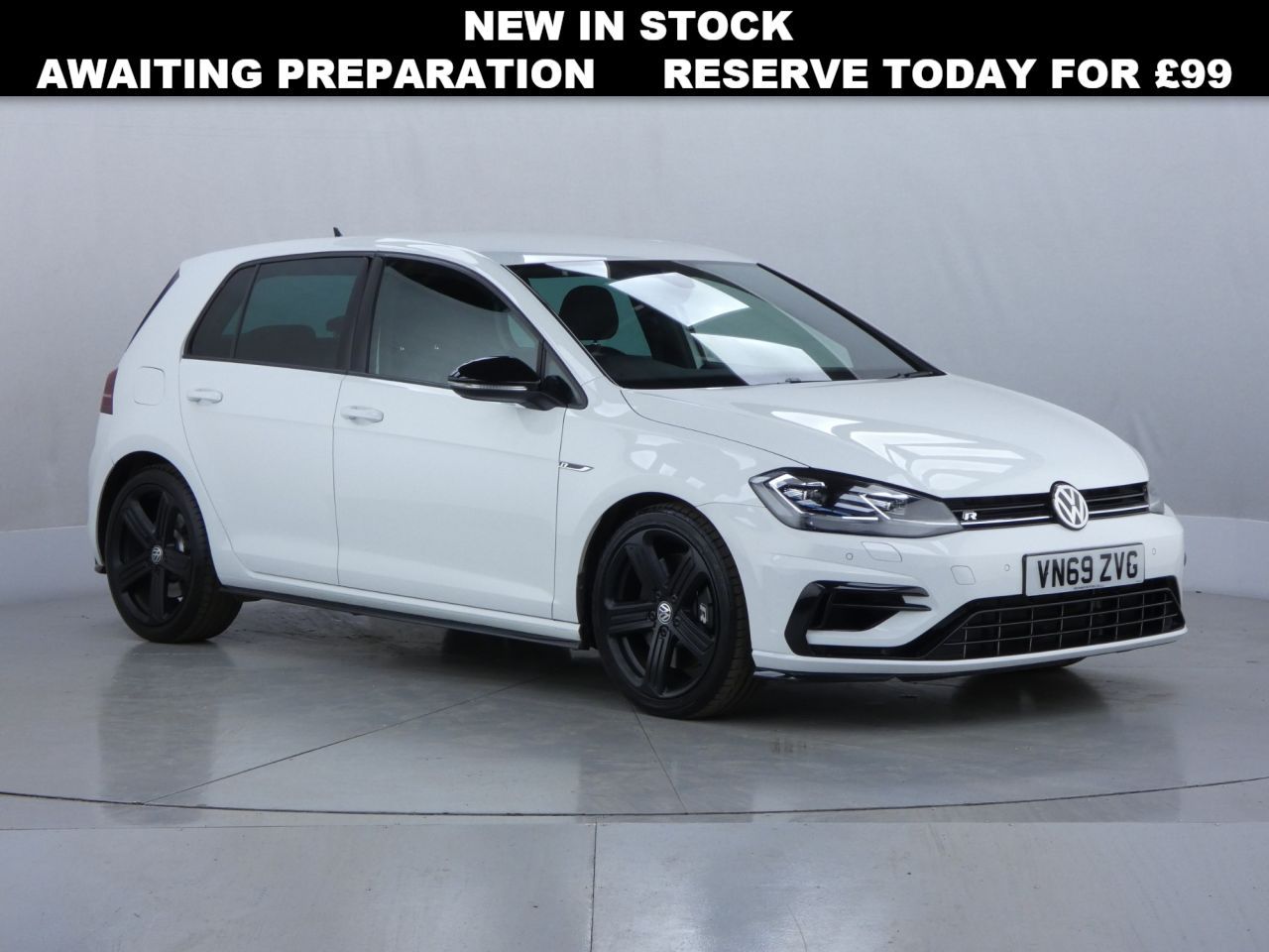 Main listing image - Volkswagen Golf R