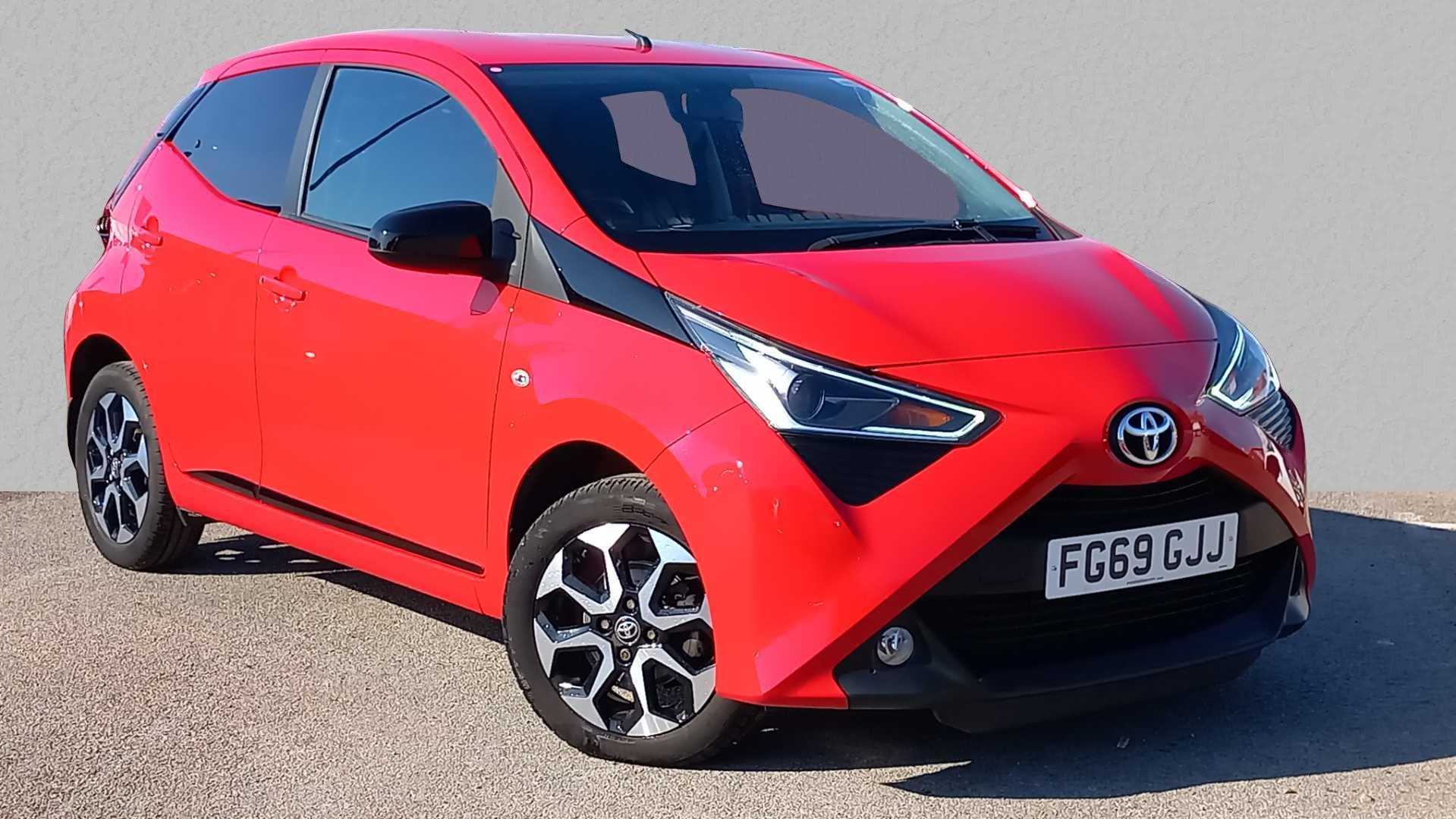 Main listing image - Toyota Aygo