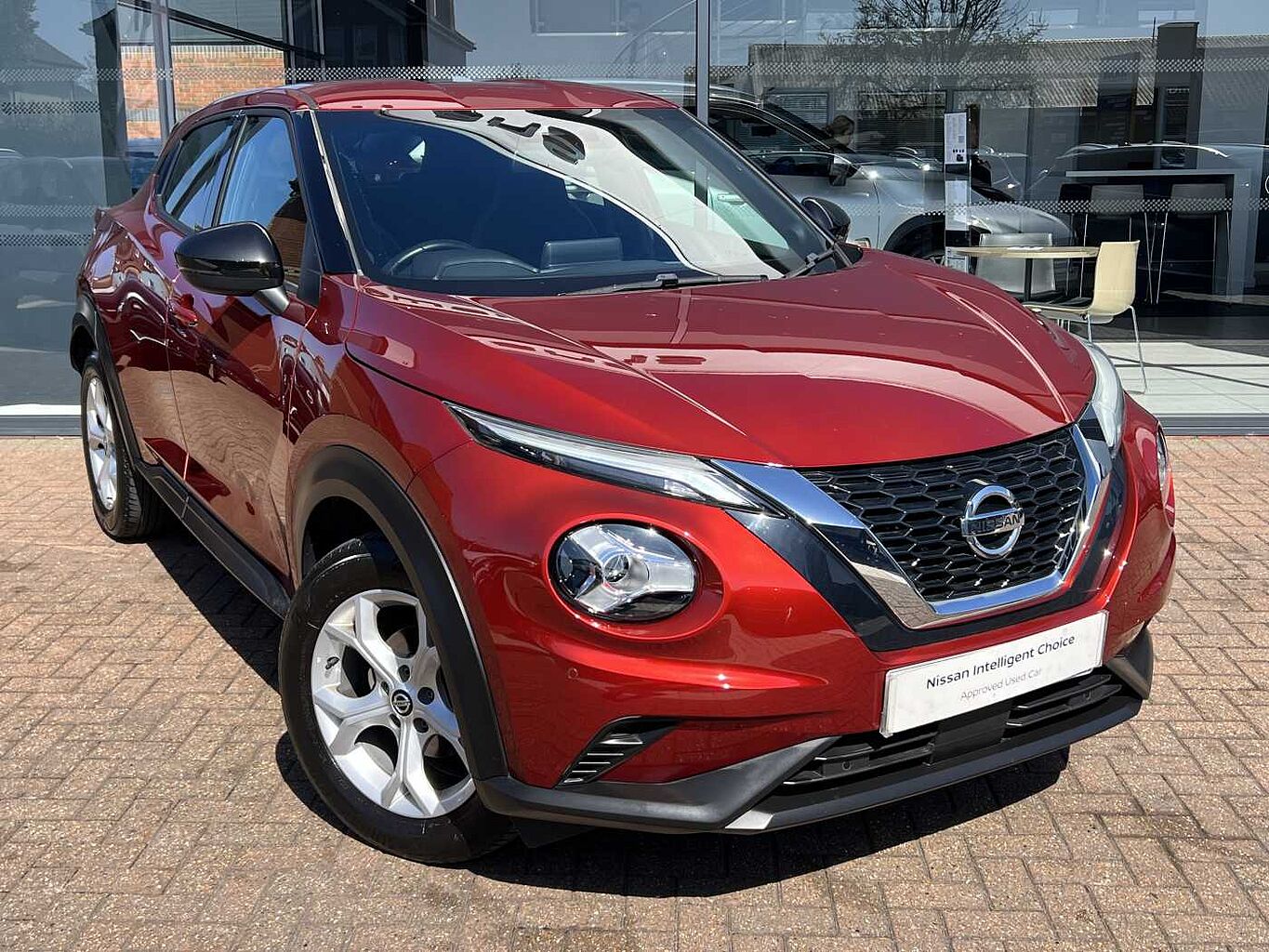 Main listing image - Nissan Juke