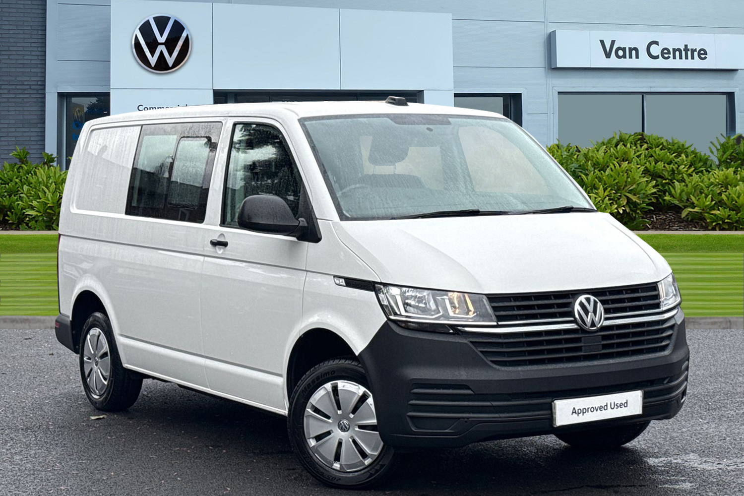 Main listing image - Volkswagen Transporter