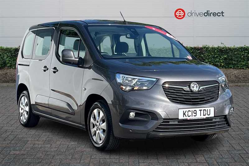 Main listing image - Vauxhall Combo Life