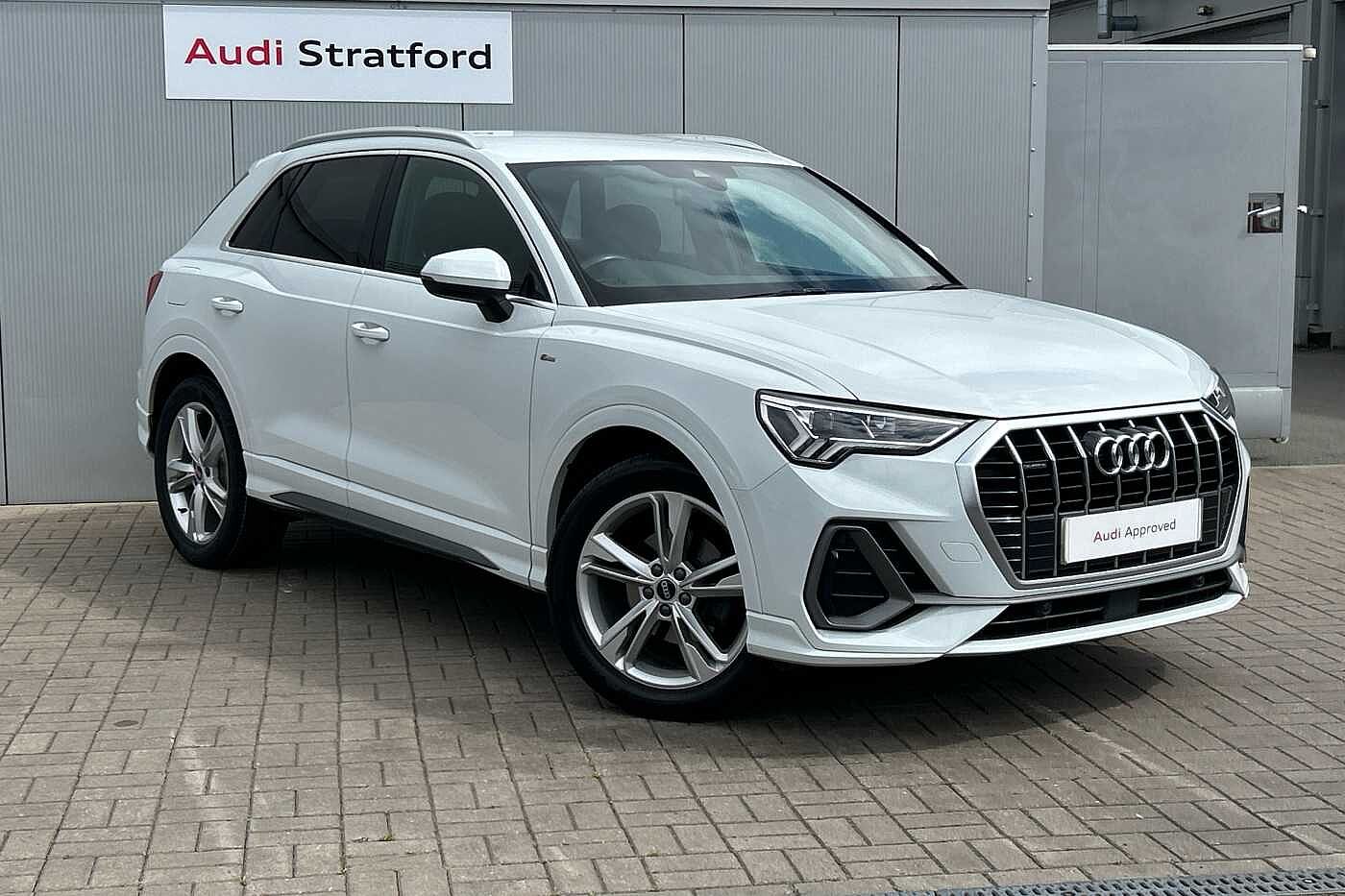 Main listing image - Audi Q3