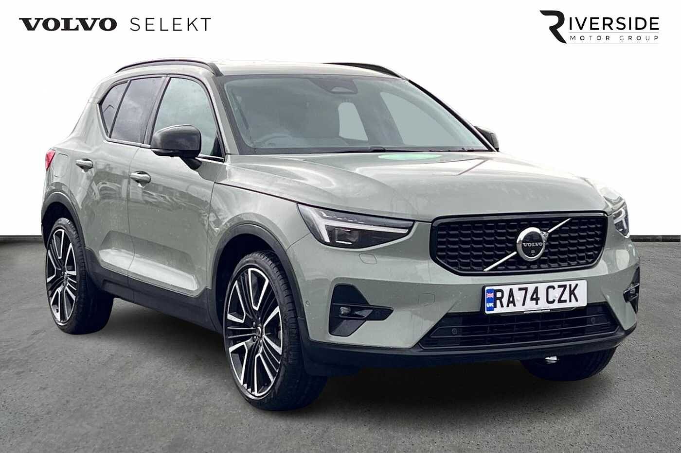 Main listing image - Volvo XC40