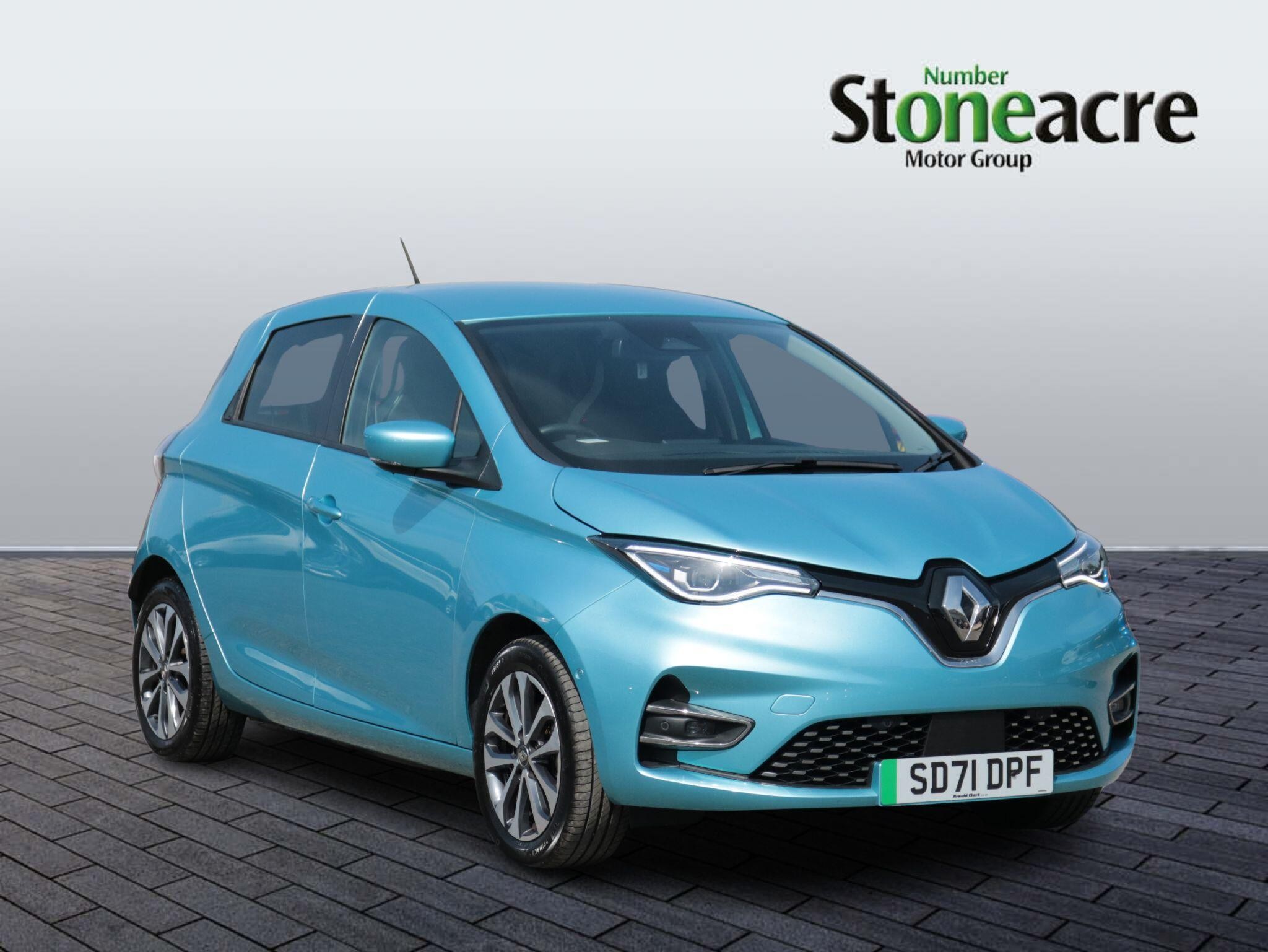 Main listing image - Renault Zoe