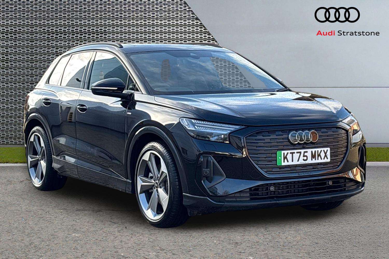 Main listing image - Audi Q4