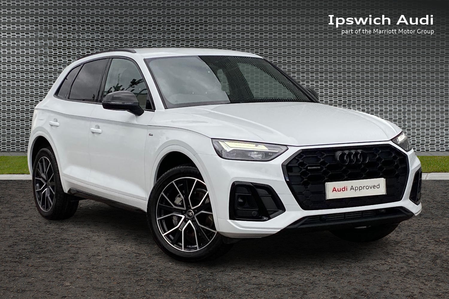 Main listing image - Audi Q5