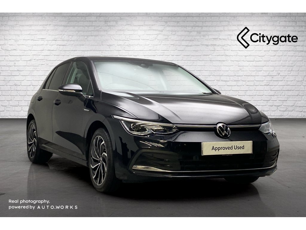 Main listing image - Volkswagen Golf