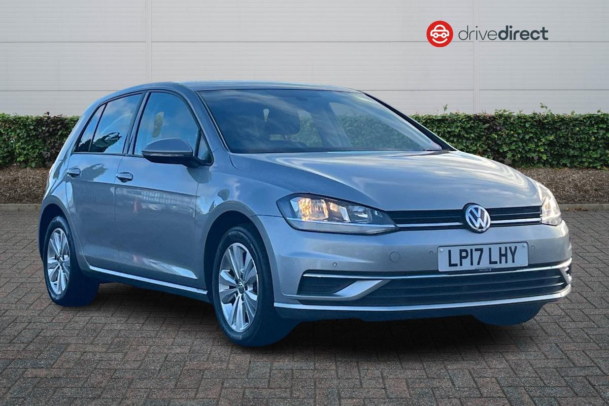 Main listing image - Volkswagen Golf