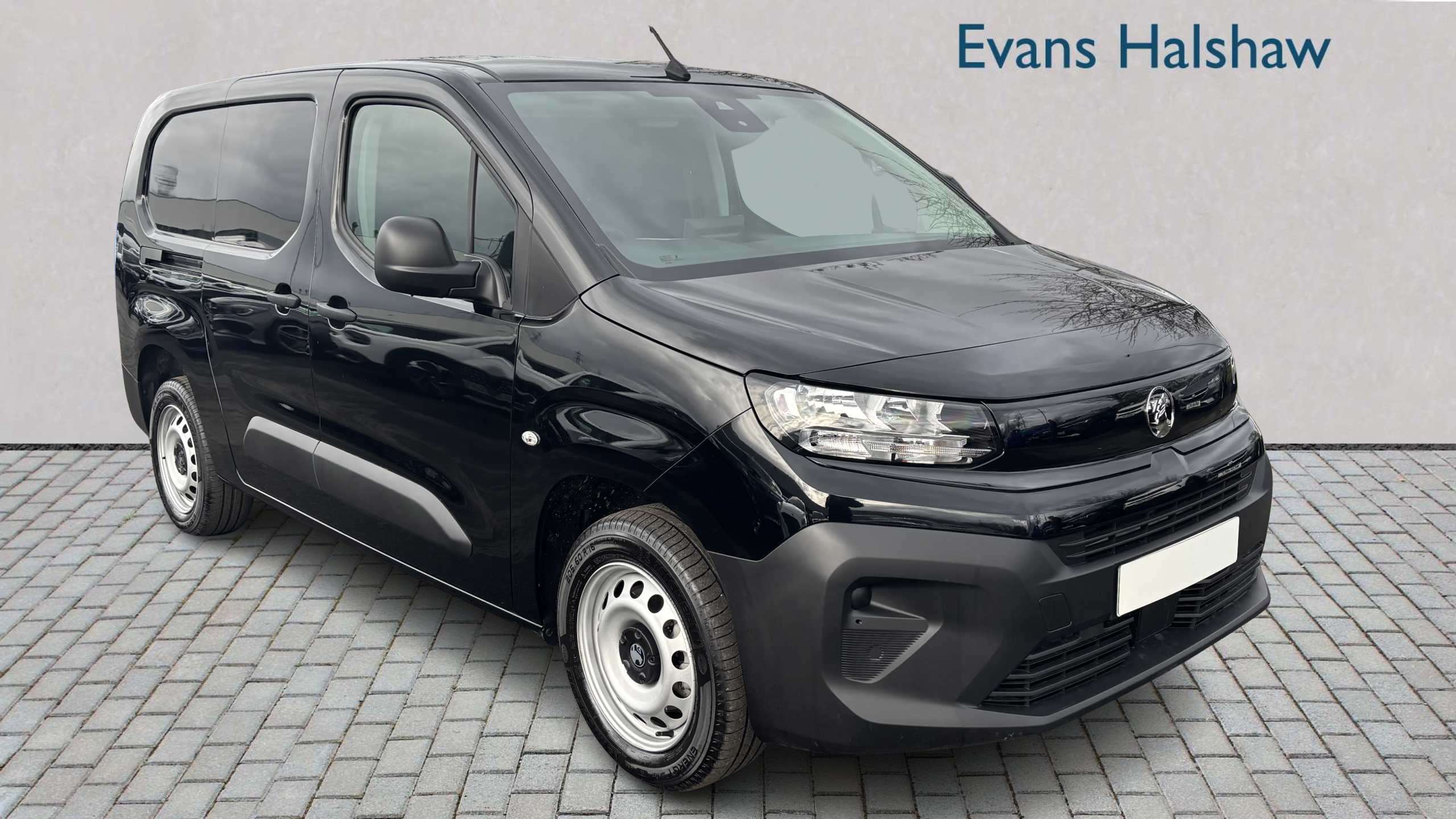 Main listing image - Vauxhall Combo Cargo