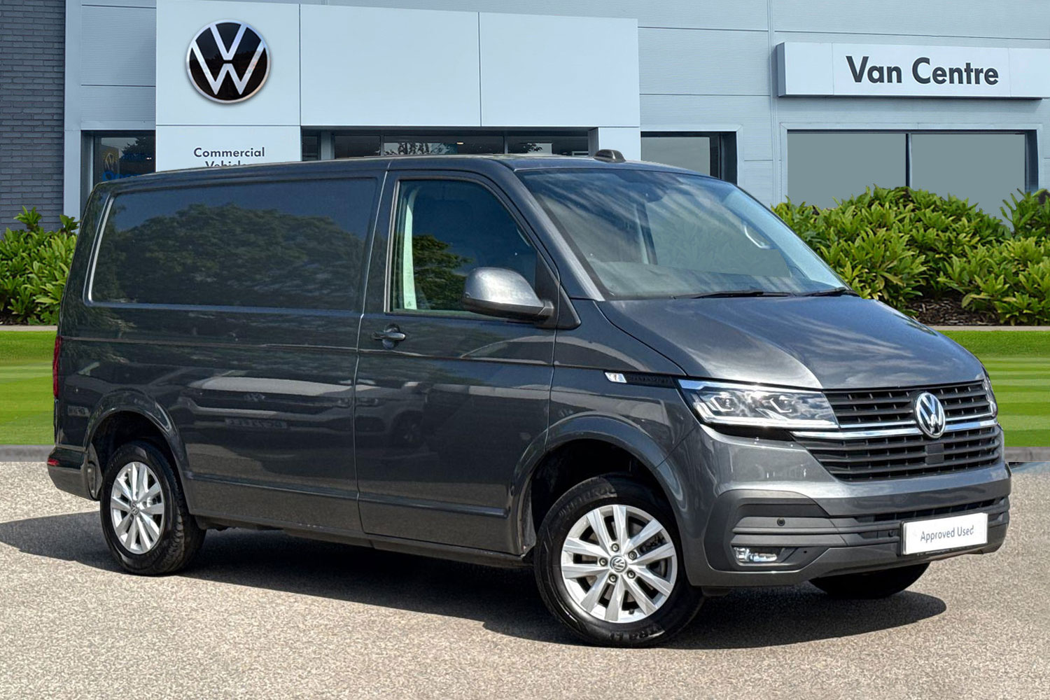 Main listing image - Volkswagen Transporter