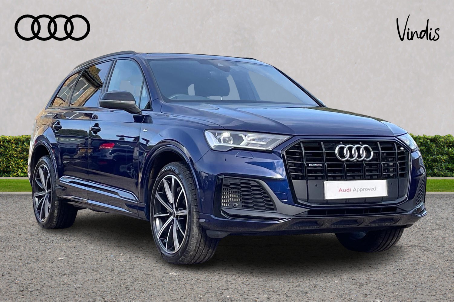 Main listing image - Audi Q7