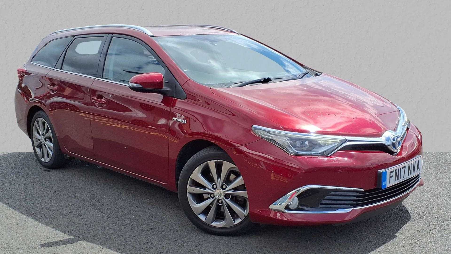 Main listing image - Toyota Auris Touring Sport