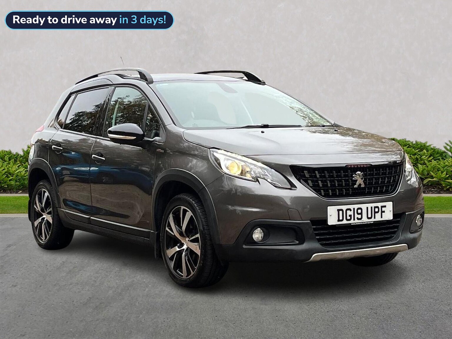 Main listing image - Peugeot 2008