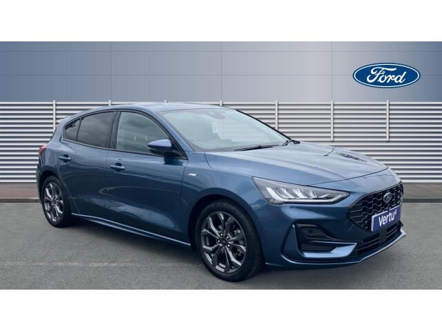 Main listing image - Ford Focus