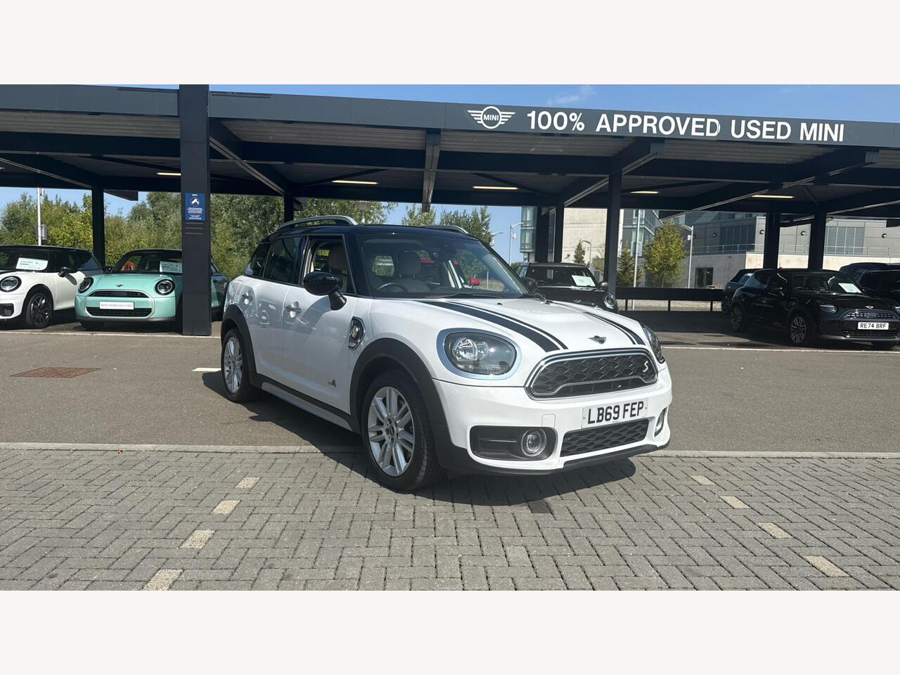 Main listing image - MINI Countryman