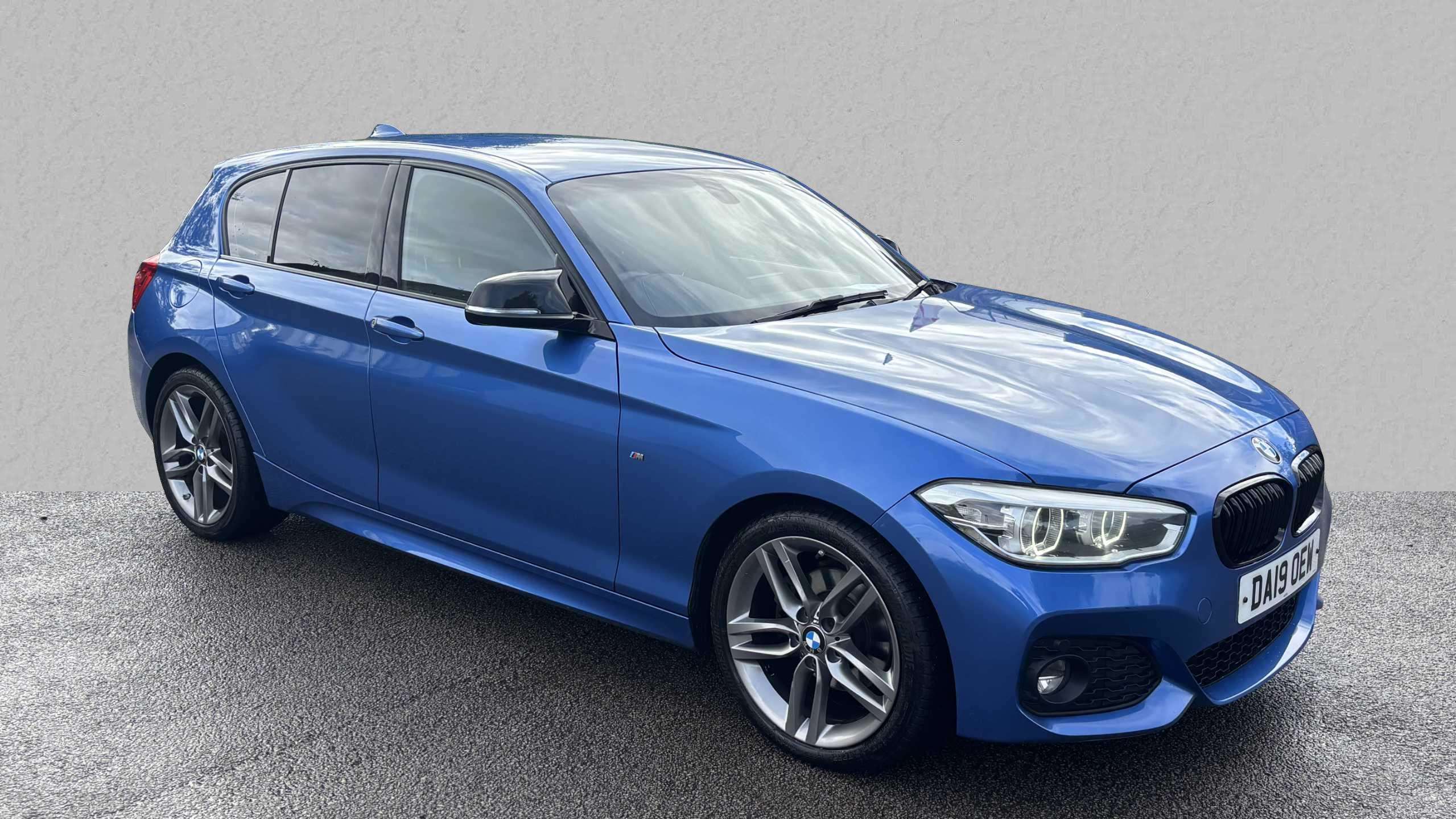 Main listing image - BMW 1 Series