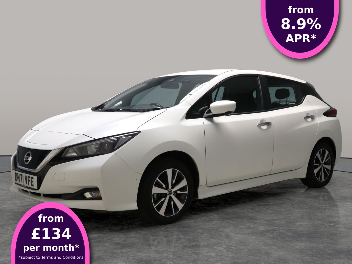 Main listing image - Nissan Leaf