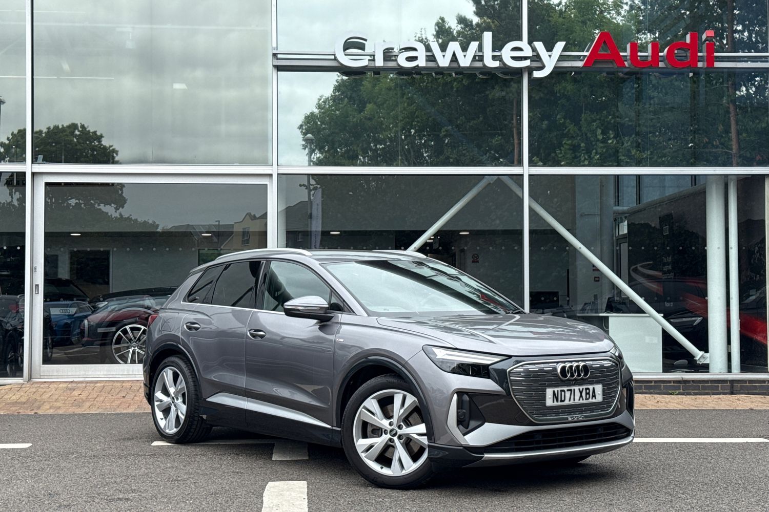 Main listing image - Audi Q4