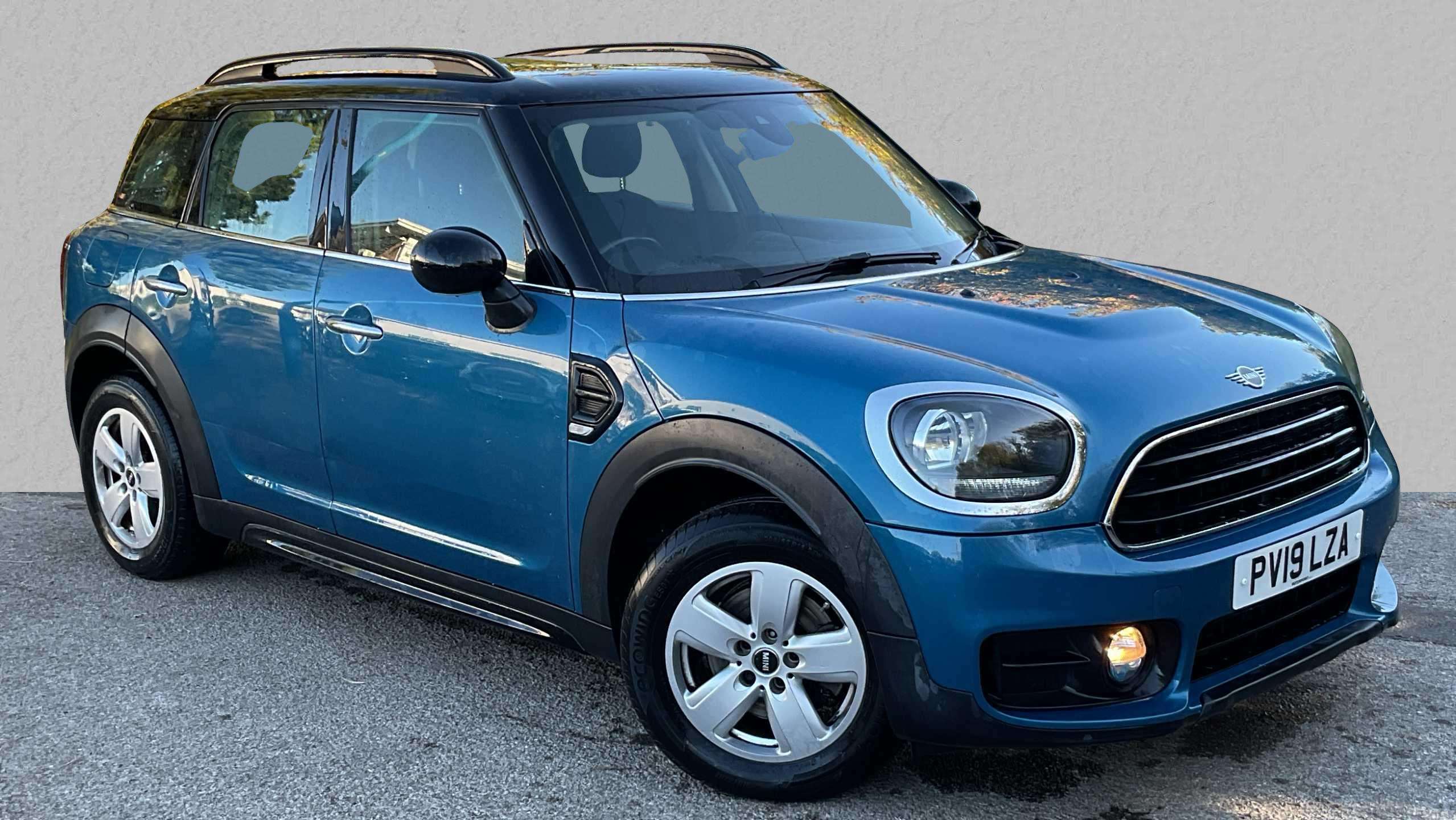 Main listing image - MINI Countryman