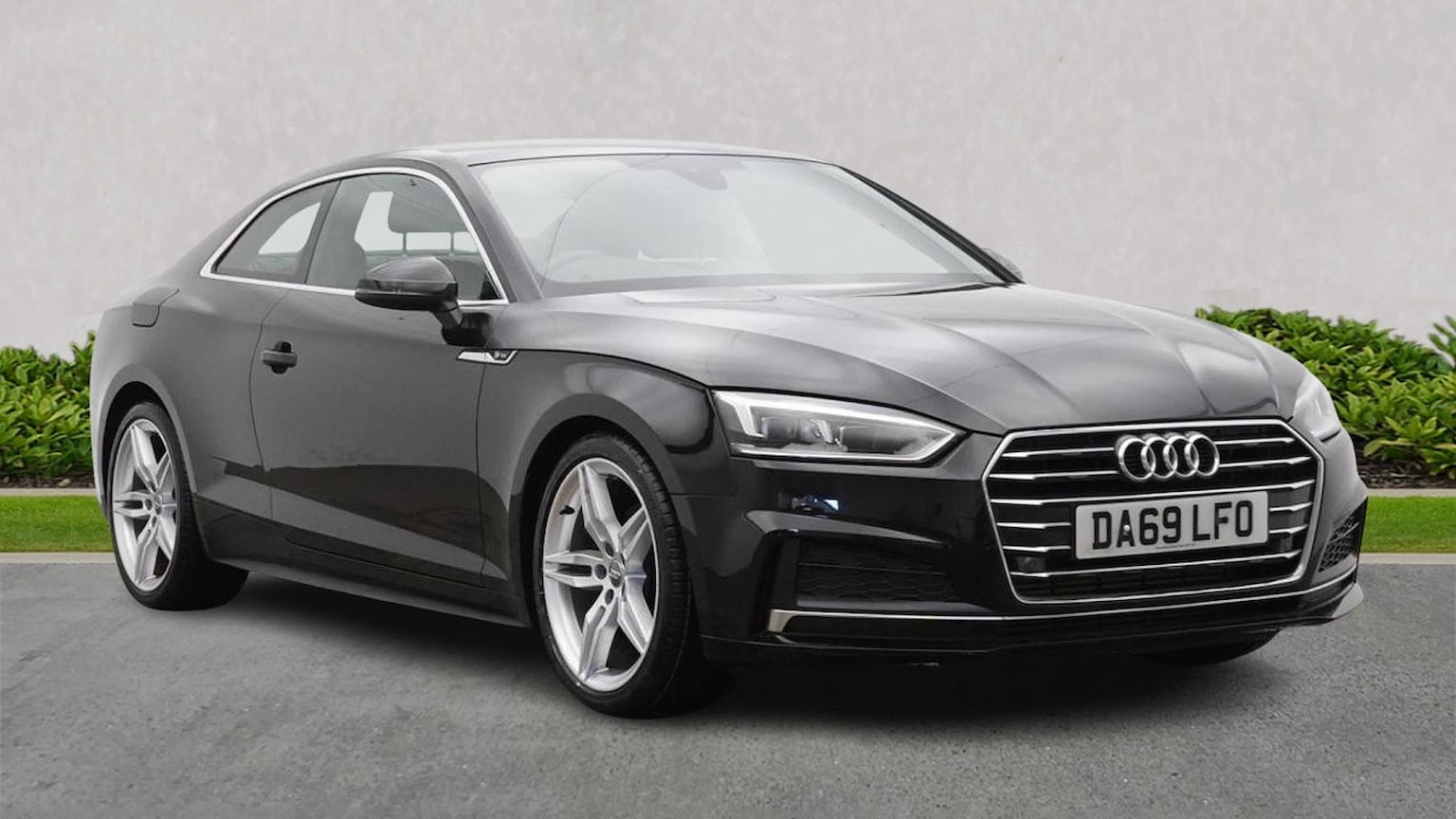 Main listing image - Audi A5