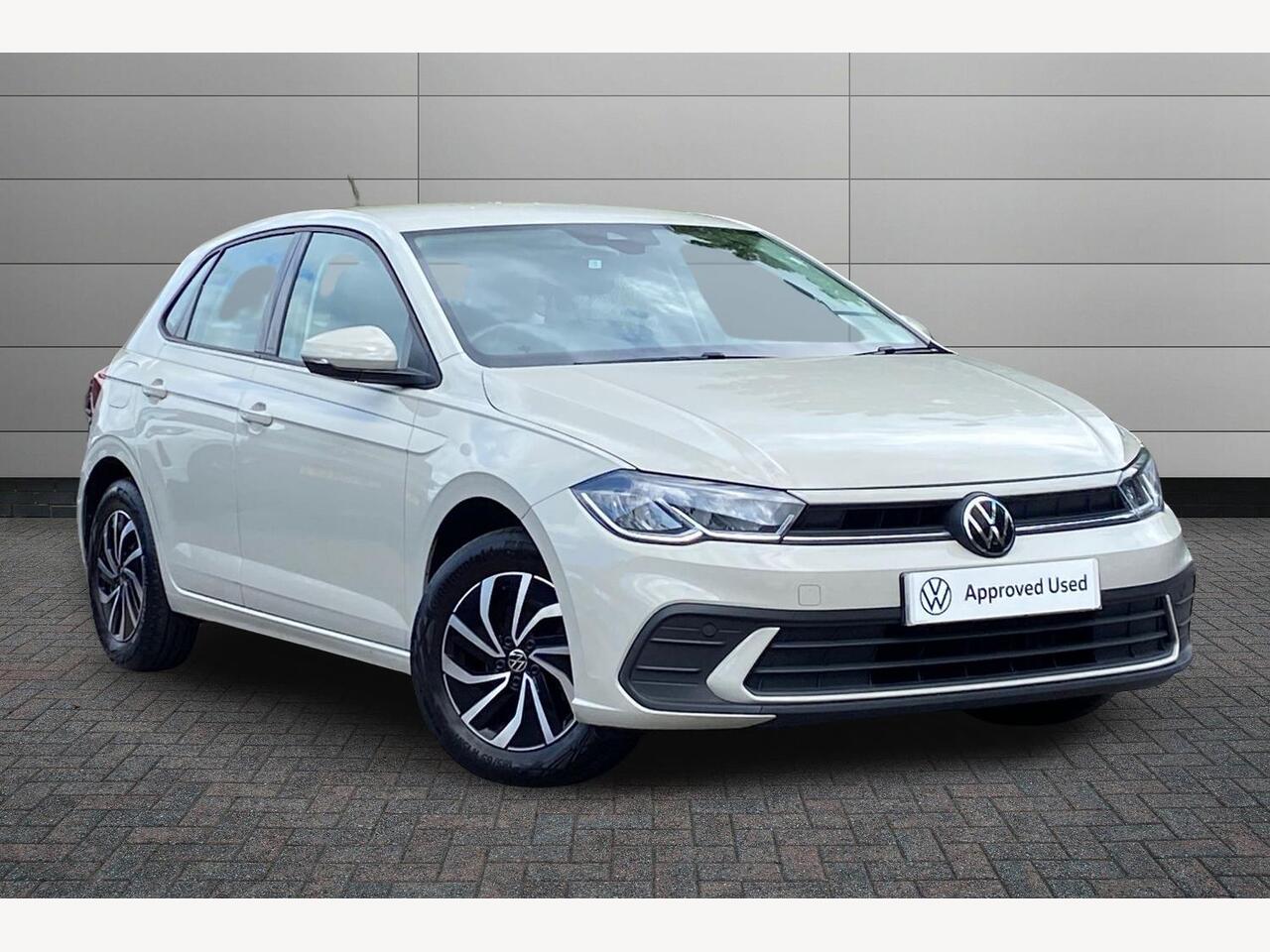 Main listing image - Volkswagen Polo